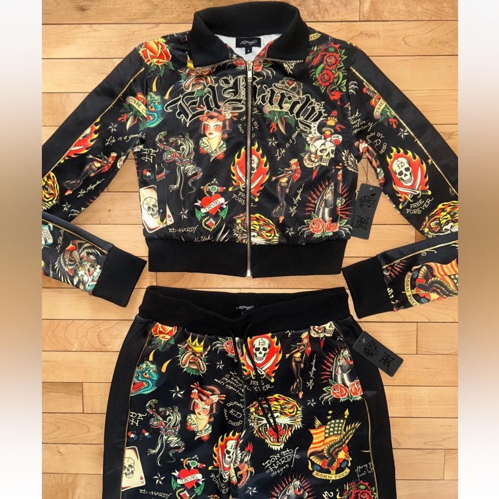 NEW! ED HARDY Y2K Shrunken Flashboard Tracksuit Jacket & Pant Set Size S - Picture 2 of 7